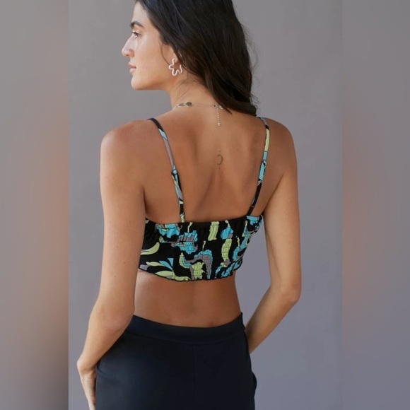 UO Capri Hanky Hem Cami, Black/Blue, Small, NWT - Picture 3 of 12